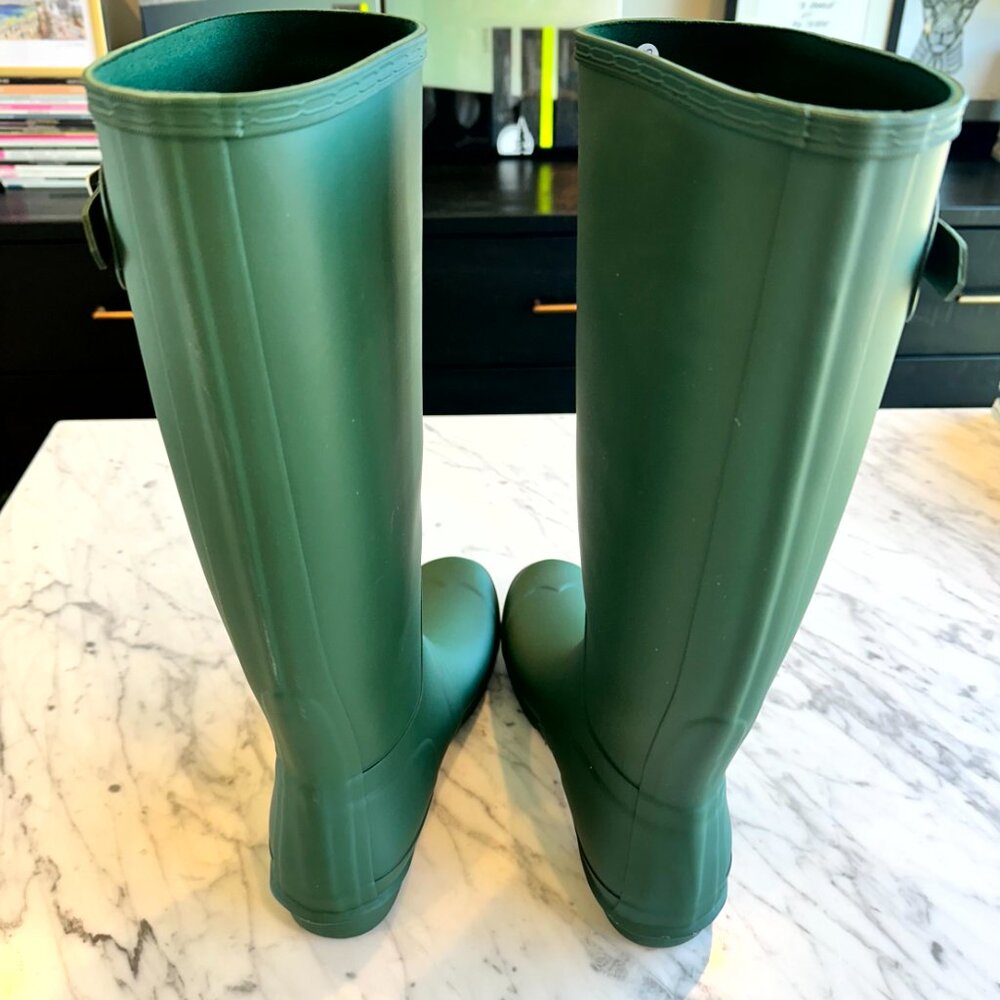 NWOT Hunter Original Tall Rain Boot - Size 9 - Hunter Green - Picture 3 of 9